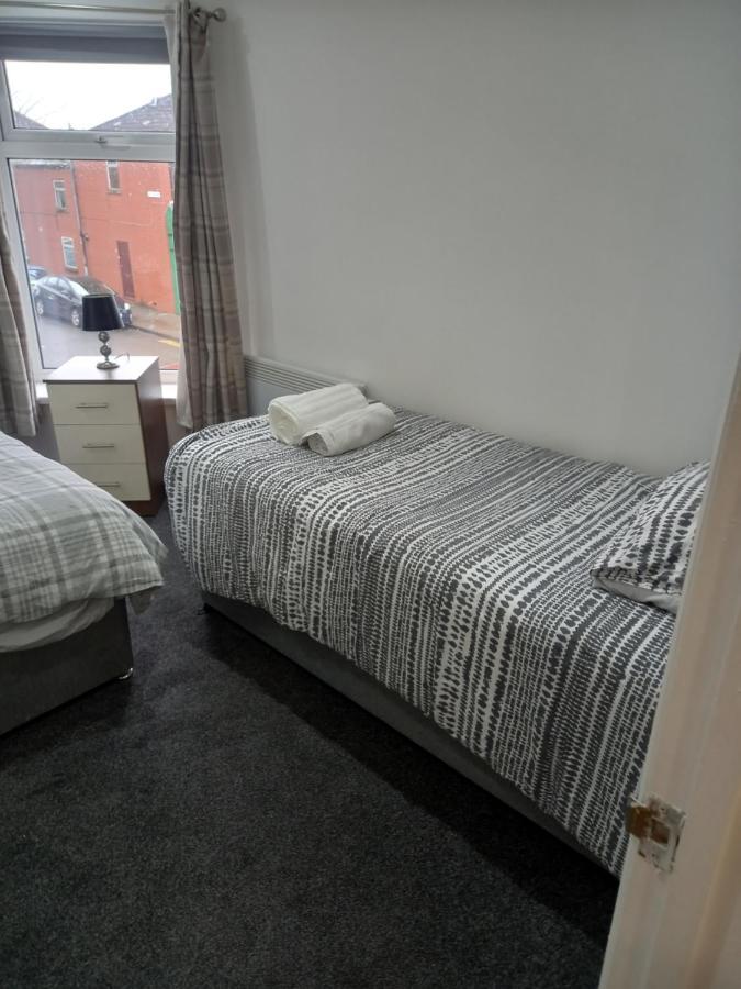 Apartment With Roof Terrace Close To City Centre Κάρντιφ Εξωτερικό φωτογραφία