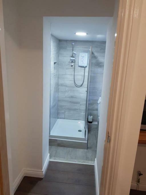 Apartment With Roof Terrace Close To City Centre Κάρντιφ Εξωτερικό φωτογραφία